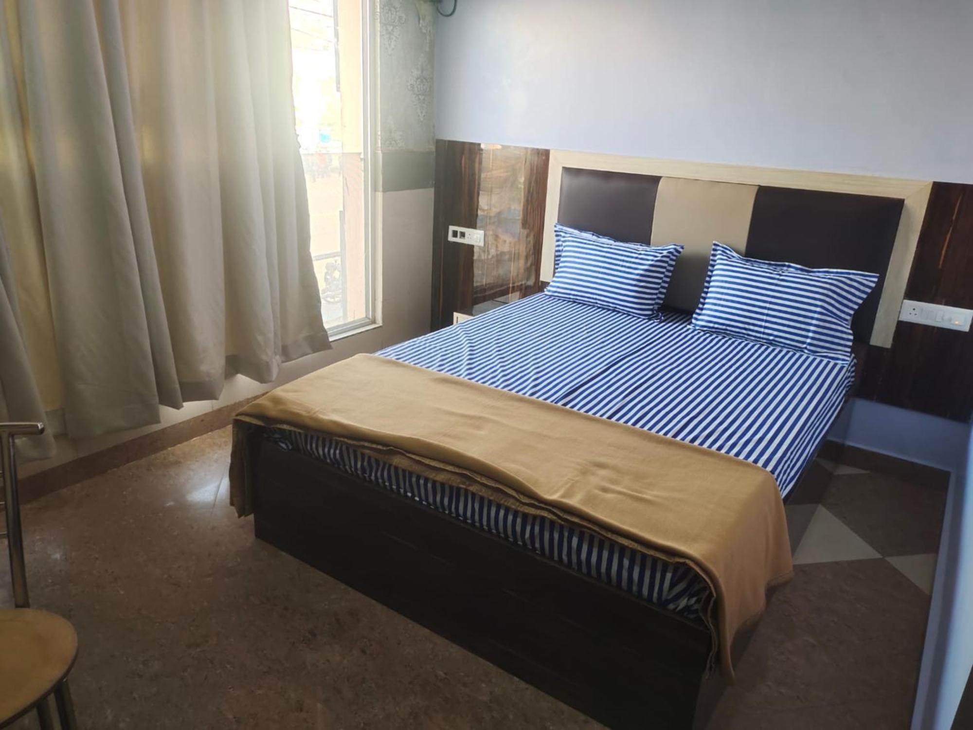 Hotel Tara Lodge Grand Road Puri - Near Jagannath Temple - Best Location المظهر الخارجي الصورة